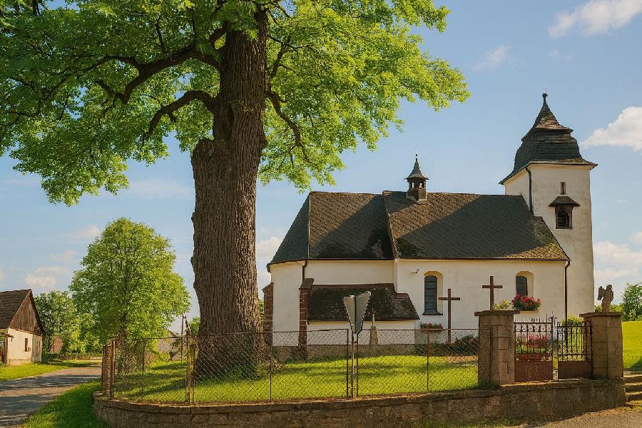 Číhošť: výlet do krajiny ticha, příběh „číhošťského zázraku“ a střed Evropy